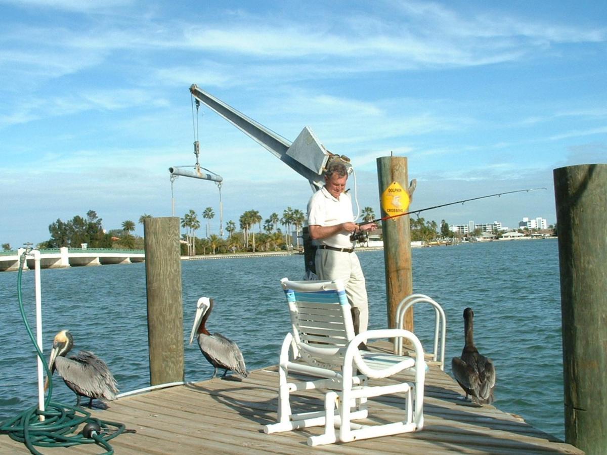 Affordable Beach Condos - One Bedroom Dlx Condos St. Pete Beach Exterior foto